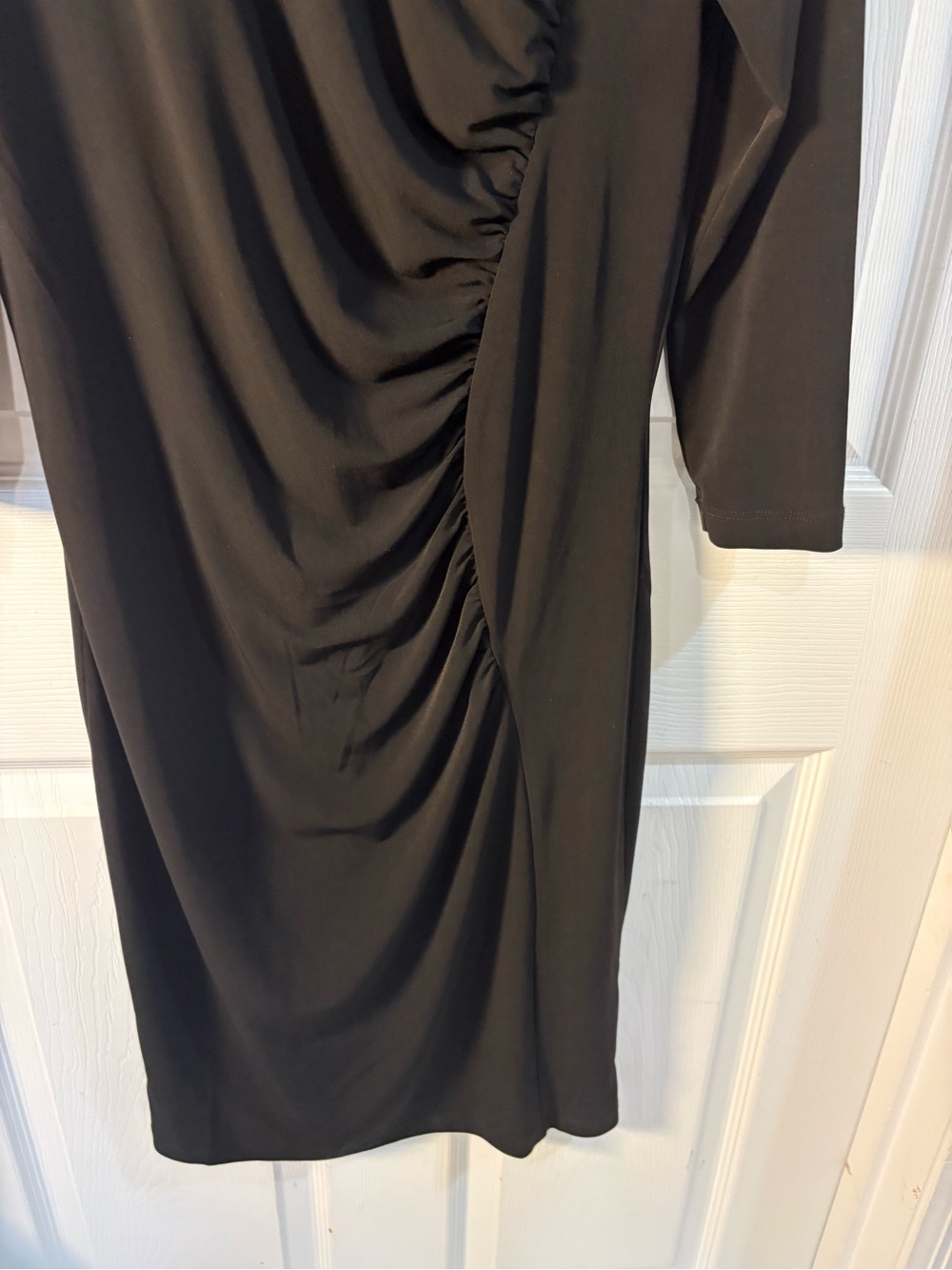 Jennifer Lopez Black Ruched Long Sleeve Sheath Dress - Picture 7 of 8